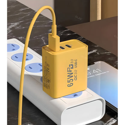 65W USB-C Oplader – 3 Poorten & Snelladen Geel