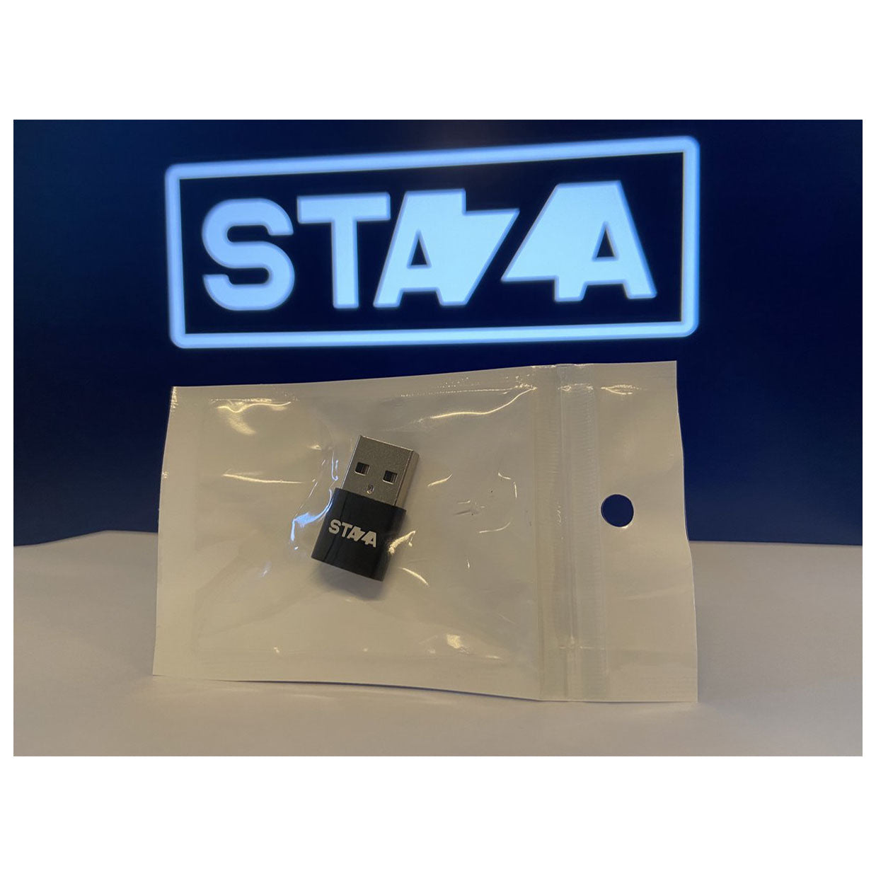 USB-C to USB Adapter Limited Edition – USB 3.1 Black